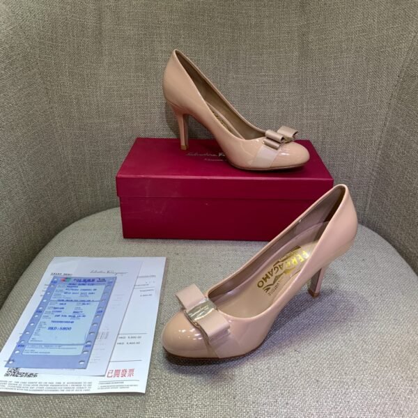 FD Vara Bow Pumps - Heels