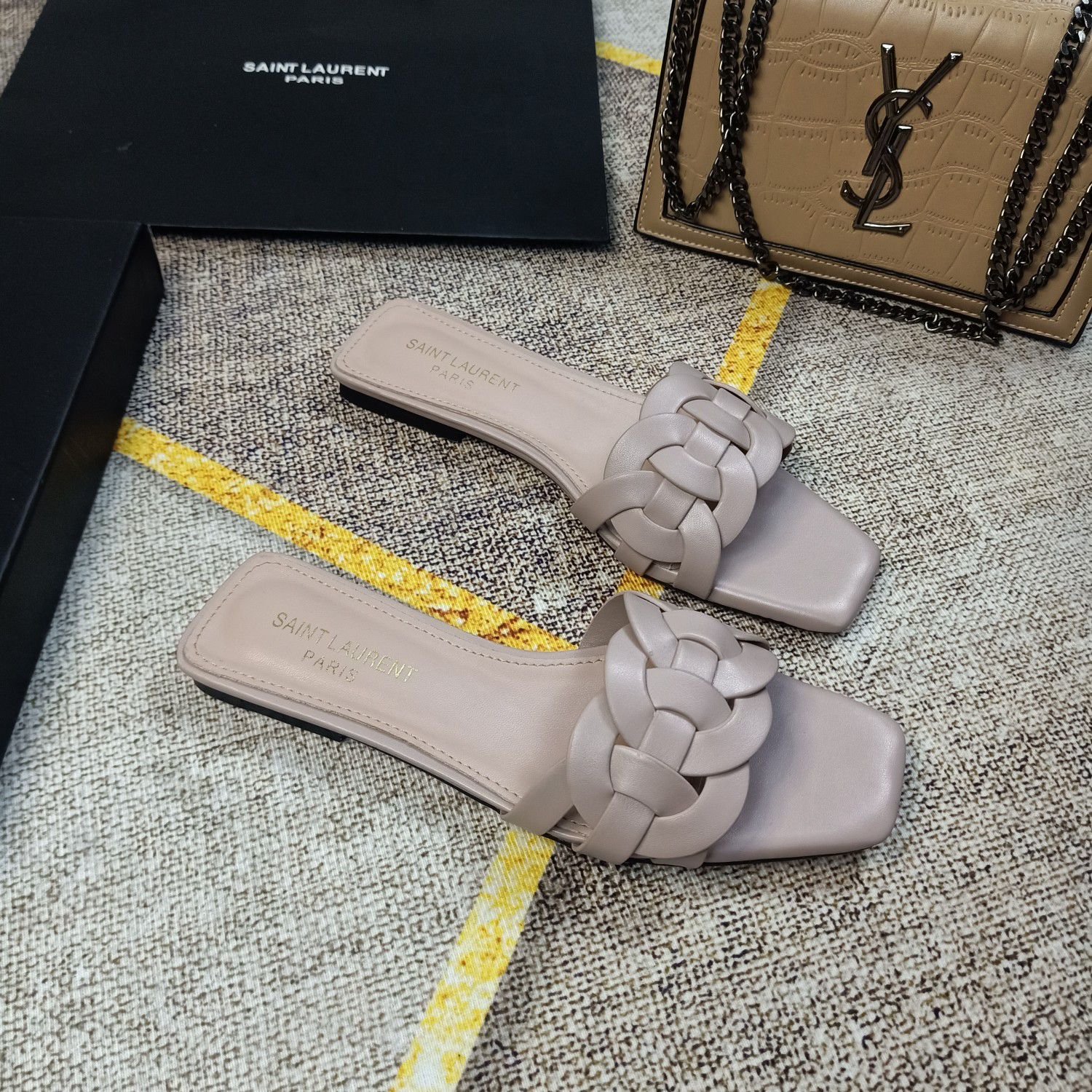 YSL Nu Pieds 05 Gold Leather - Sandals - Image 5