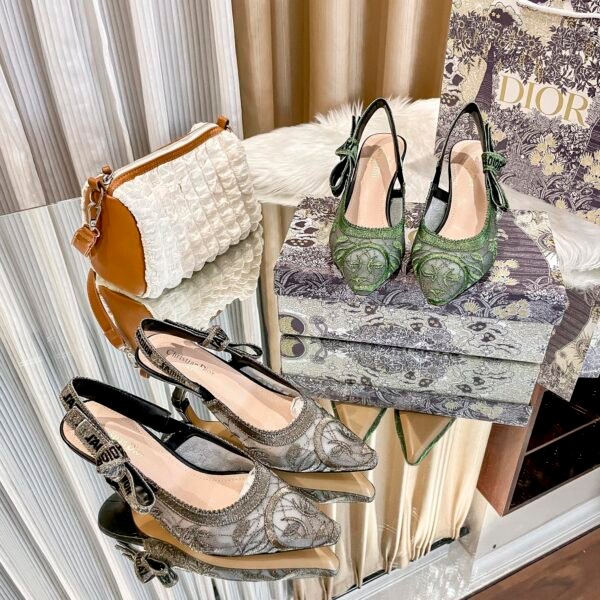CD J'ACD Slingback Pump Green Embroidered - Heels