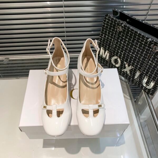 CD D-Moi Pump - Heels