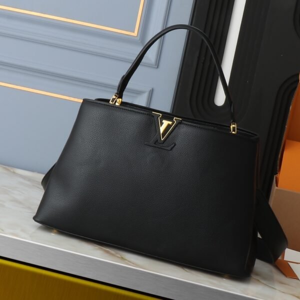 LV Capucines - Bag