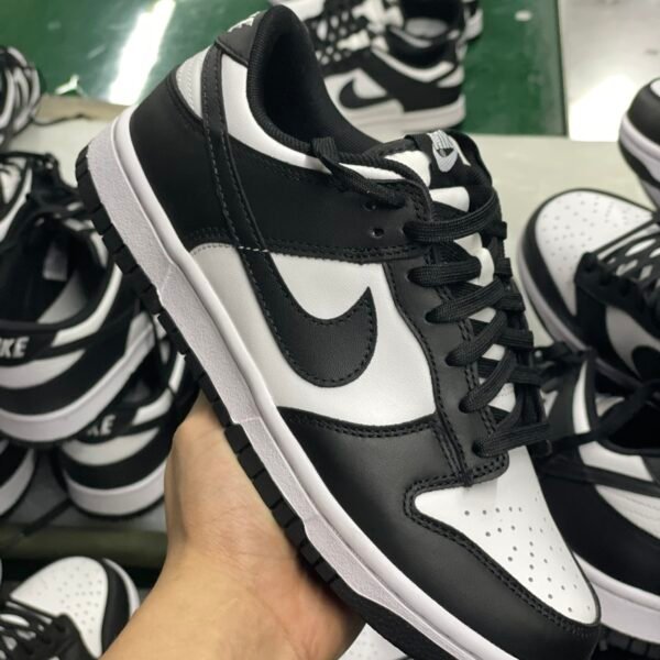 NK Dunk Low Retro Black/White - Sneakers