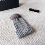 MCL Pom Pom Beanie – Hat