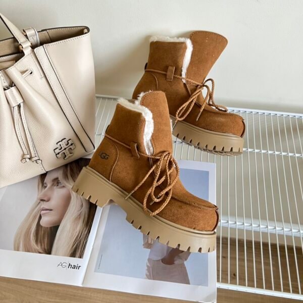 UGG Classic Ultra Mini Platform - Boots