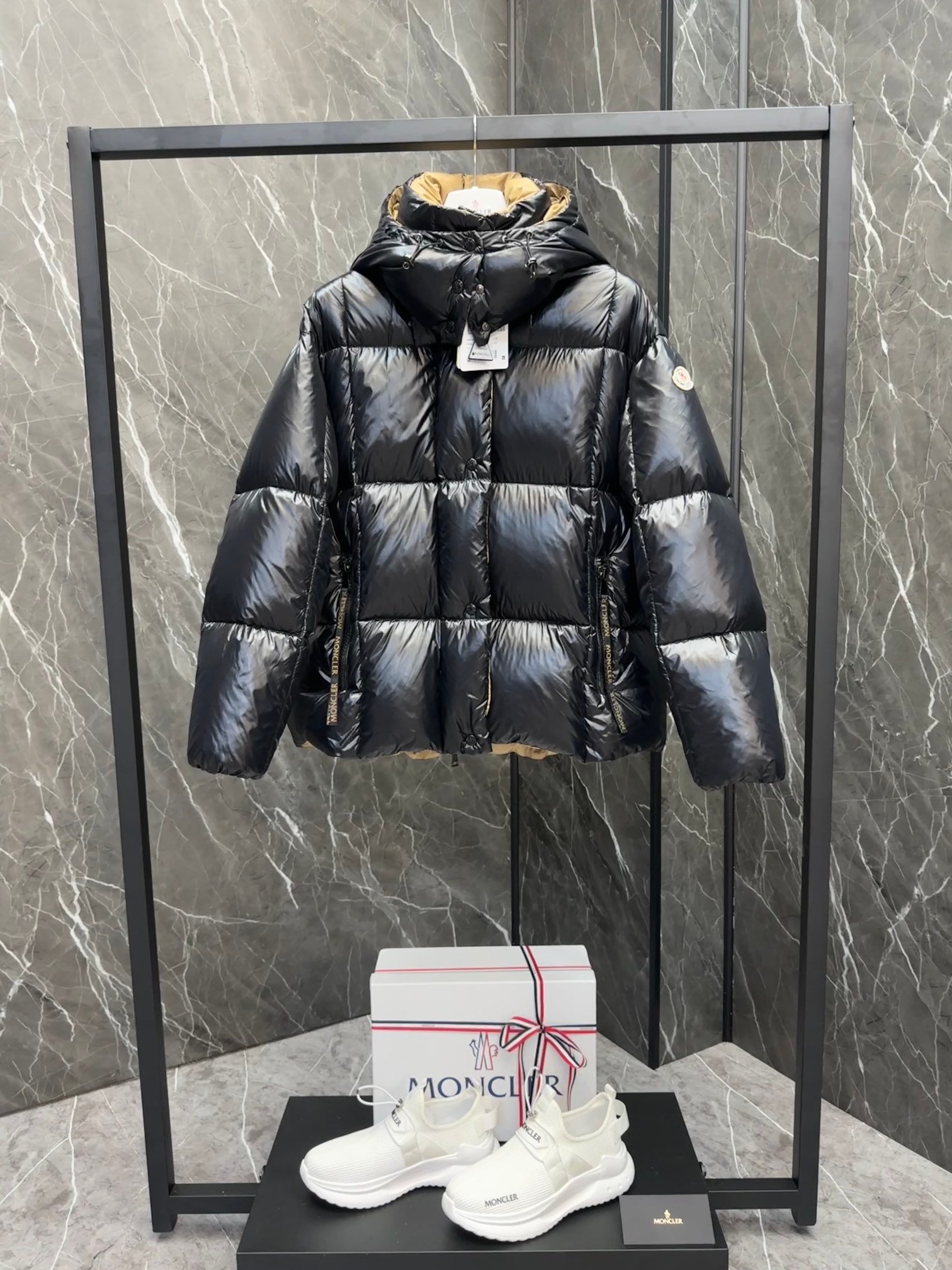 MCL Parana Down Jacket Black - Jacket - Image 3