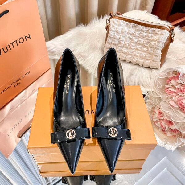 LV Madeleine Pump - Heels