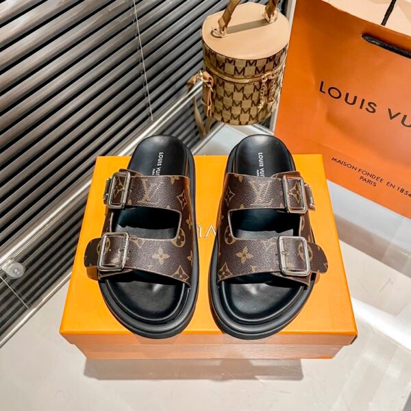 LV Paseo Flat Comfort - Sandals
