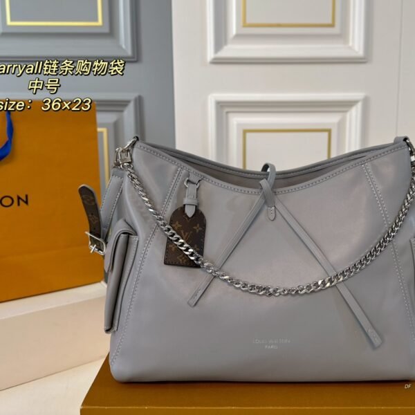 LV Carryall - Bag