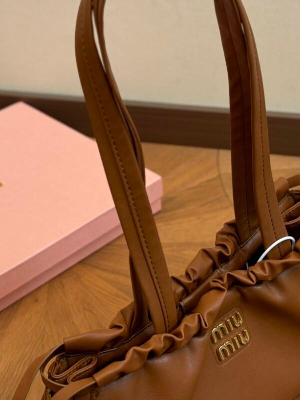 MIU Arcadie Brown Leather – Tasche – Hellbraun