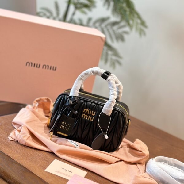 MIU Wander Matelassé Black Leather - Bag