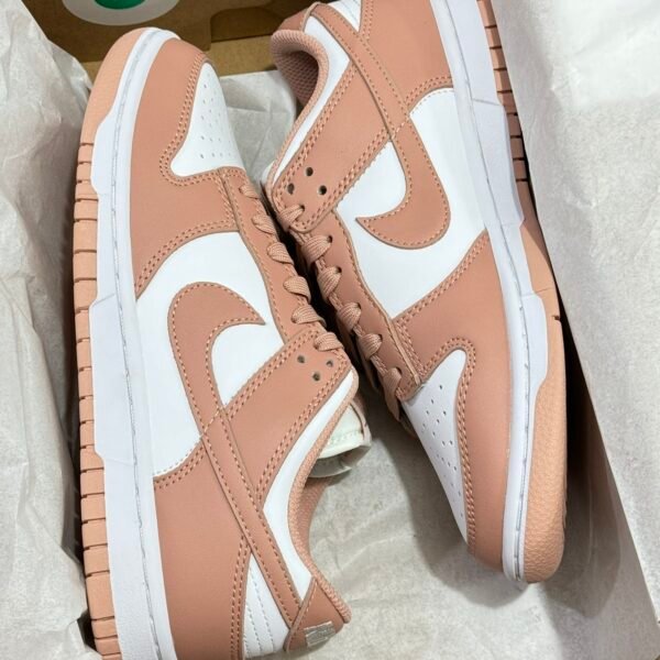 NK Dunk Low Various - Sneakers
