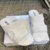 CD Dway Slides White Oblique Canvas - Slides