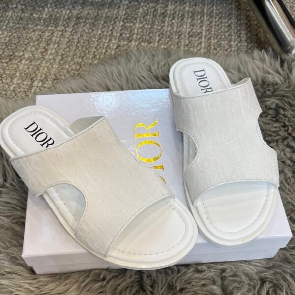 CD Dway Slides White Oblique Canvas - Slides