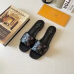 LV Waterfront – Slides