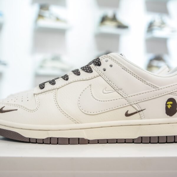 NK Dunk Low BAPE - Sneakers