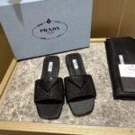 PR Crystal Embellished Square-Toe Slides Black Satin – Slides