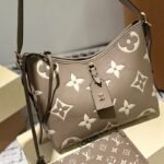 LV Loop Monogram Empreinte – Borsa