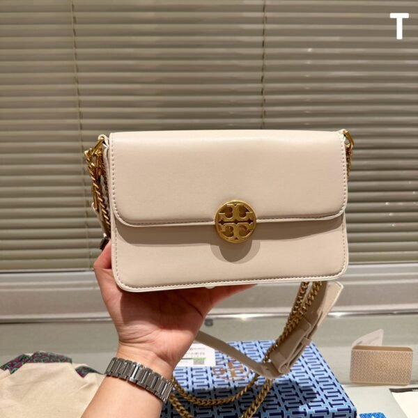 TB Includes gift box. Tori Burch, moderate size. C