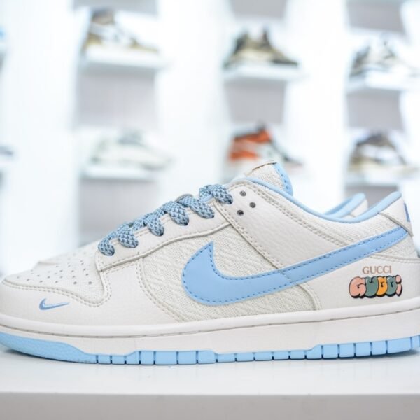 NK Dunk Low x CLOT White/Blue - Sneakers