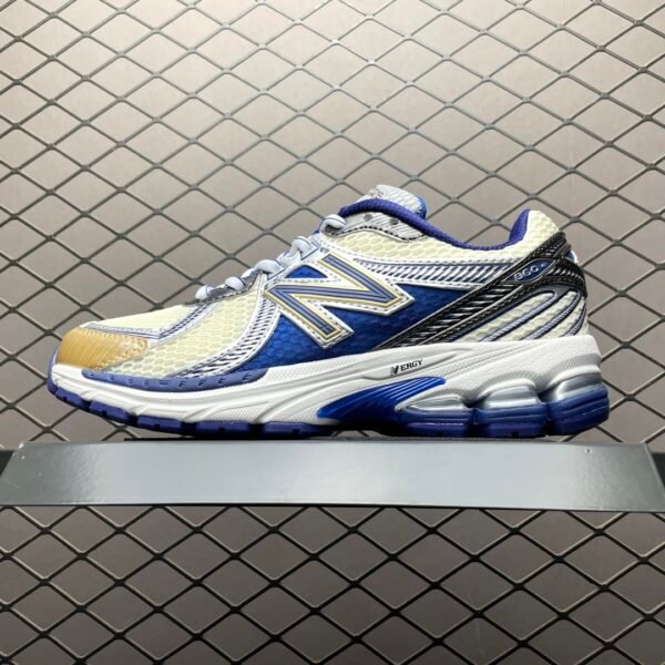 NB 860v2 - Sneakers