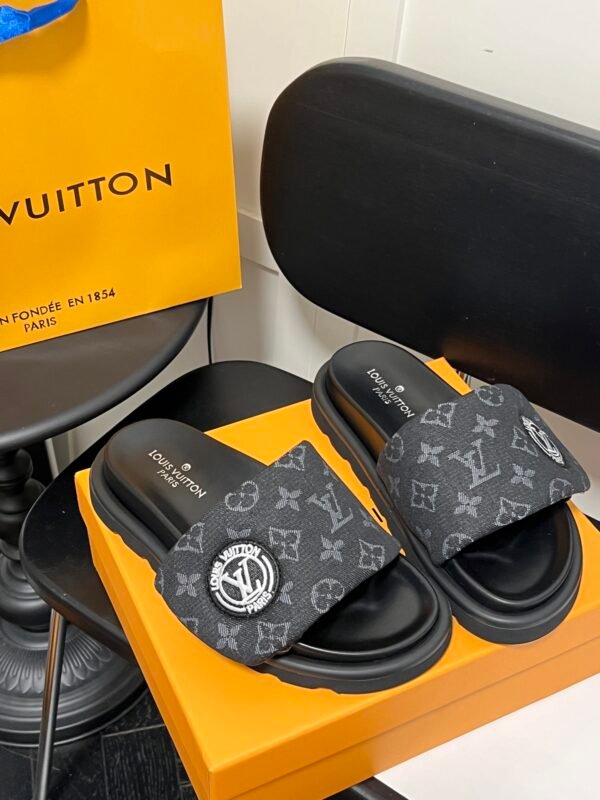 LV Waterfront Monogram Eclipse – Claquettes – Noir