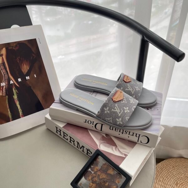 LV Paseo Flat Comfort - Slides