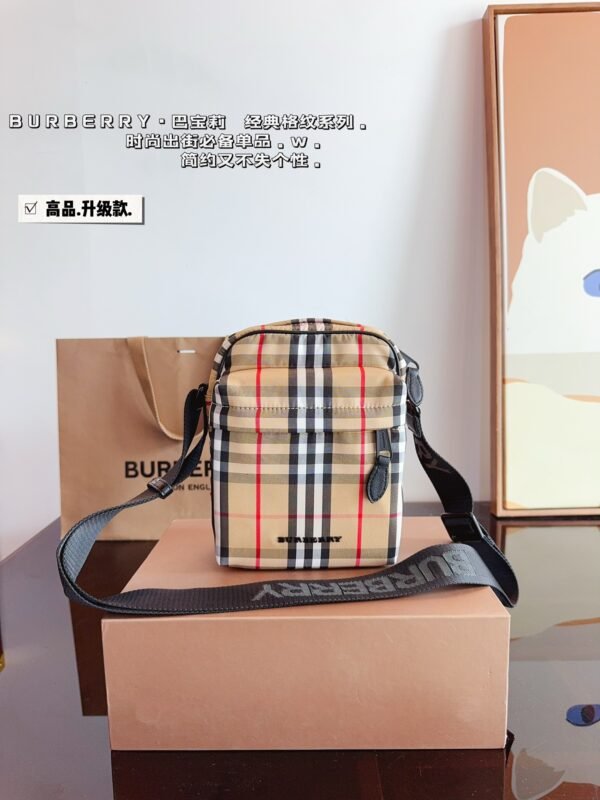 BBR Vintage Check Crossbody Beige Check – Bag