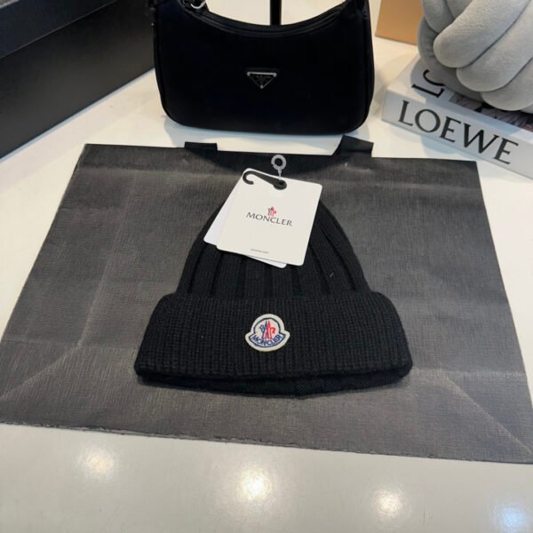 MCL Ribbed Beanie Black Wool - Hat