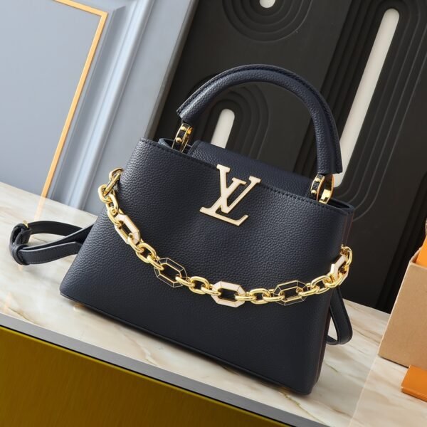 LV Capucines BB - Bag