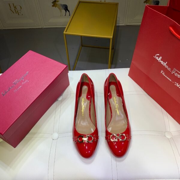 FD Vara Bow Pump Red Patent Leather - Heels