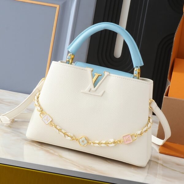 LV Capucines - Bag