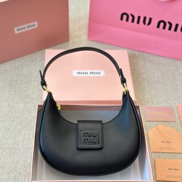MIU Wander Matelassé Hobo Black Leather - Bag
