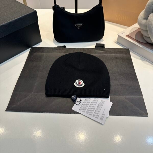 MCL Logo Beanie Black - Hat