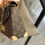 LV Pochette Metis Monogram – Bag