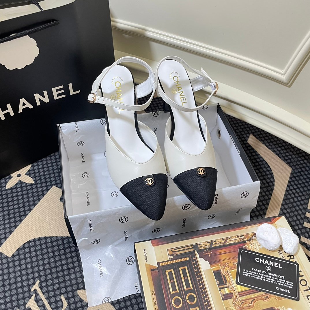CC Slingback Pumps White/Black Leather - Heels - Image 2