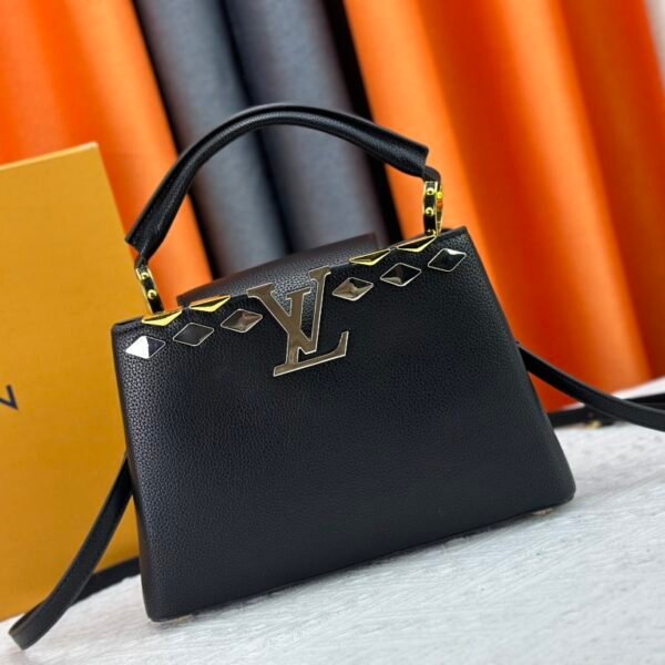 LV Capucines BB - Bag