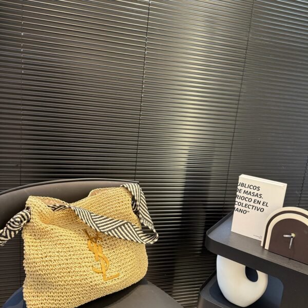 YSL Panier Medium Raffia - Bag