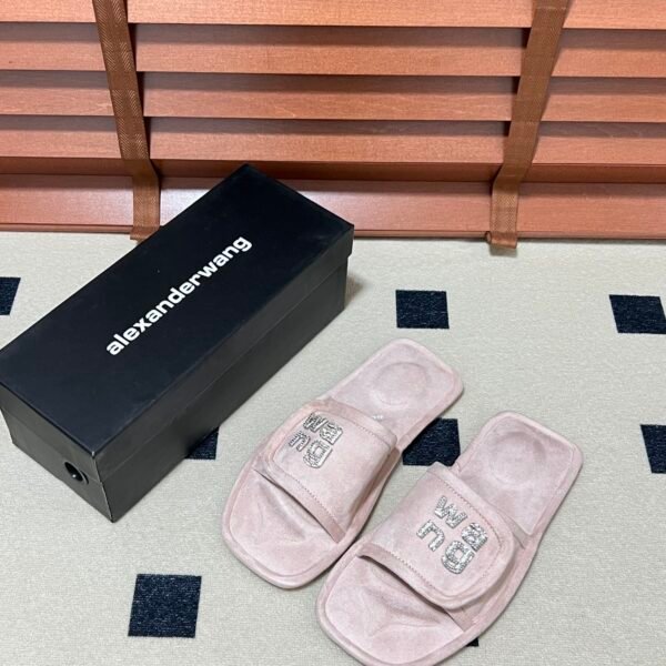ALXW W Legacy Terry - Slides