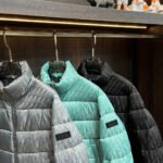 CD CD Oblique Puffer Jacket – Giacca