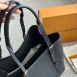 LV OnTheGo – Bag