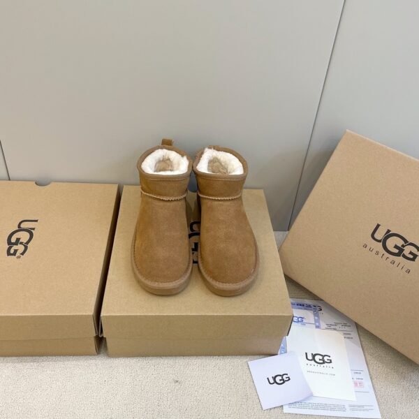 UGG Classic Mini II - Boots