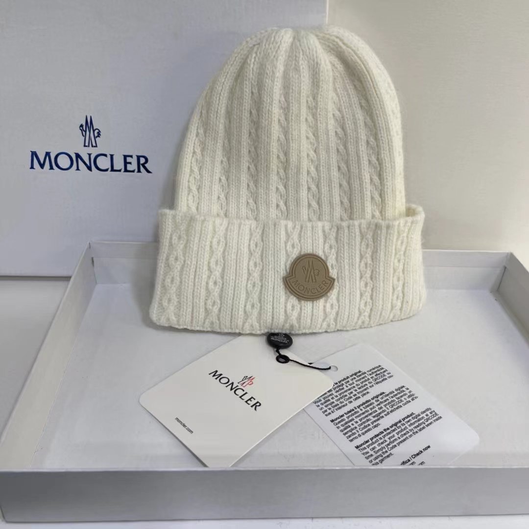 MCL Ribbed Wool Beanie Black/White - Hat - Image 3