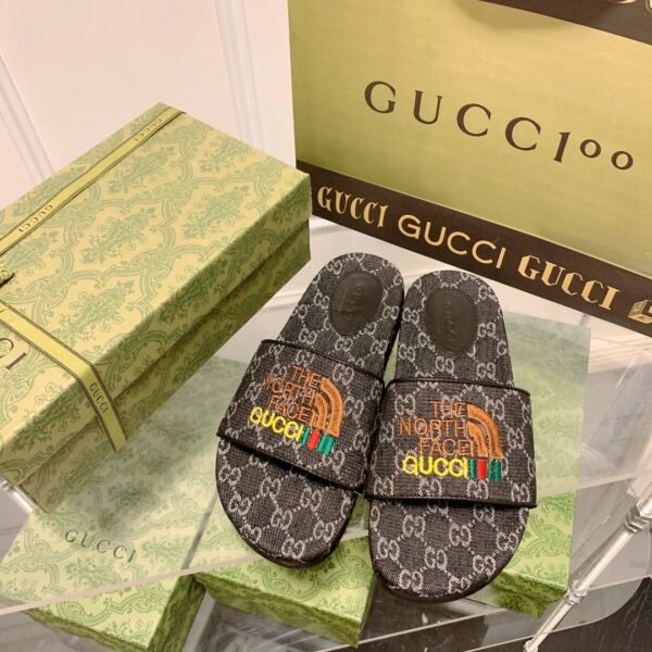 GG TNF x GG Slides GG Supreme Canvas - Slides