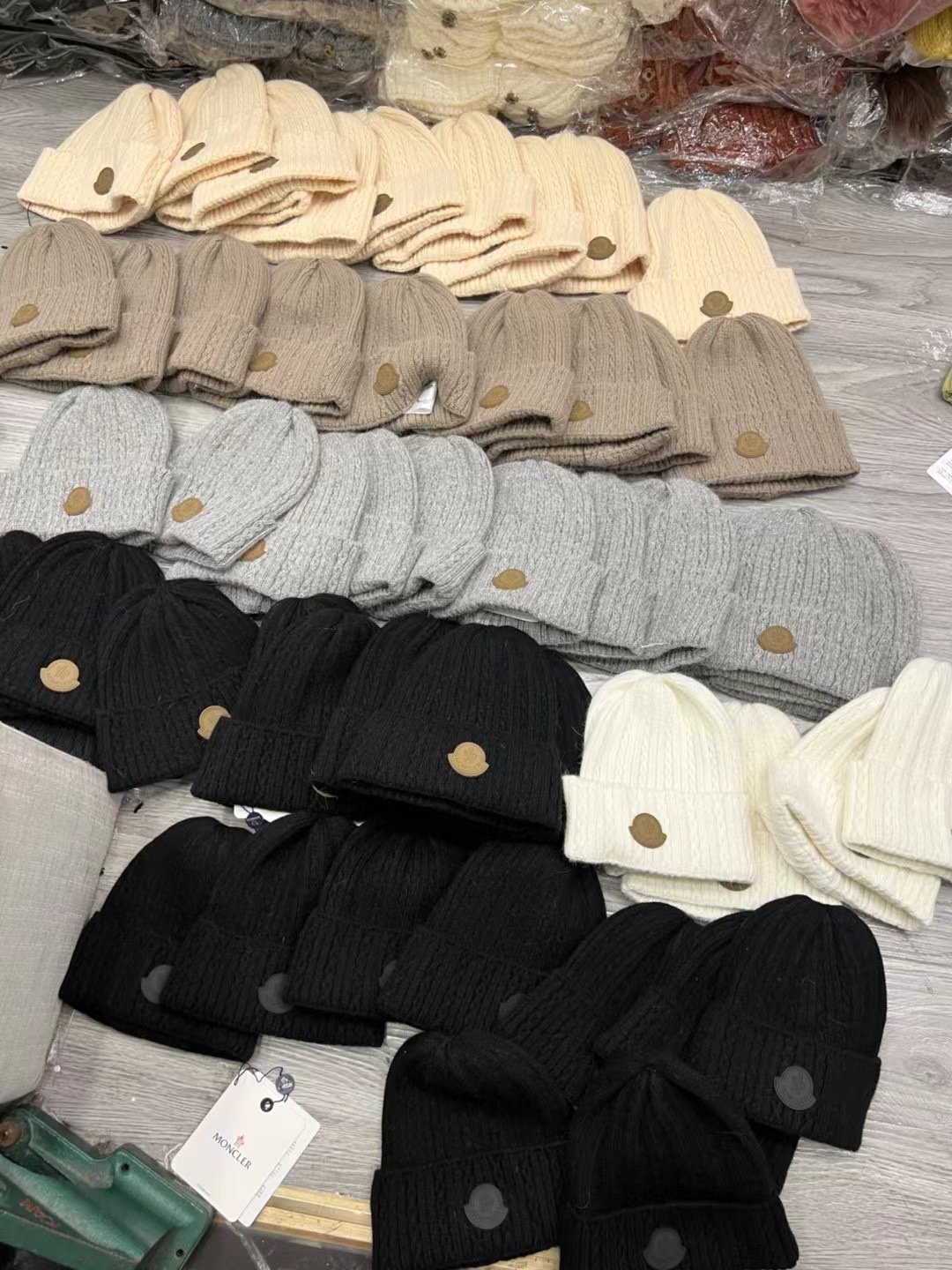 MCL Ribbed Wool Beanie Black/White - Hat