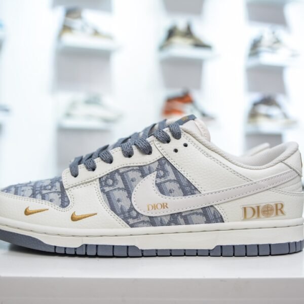 CD Dunk Low - Sneakers