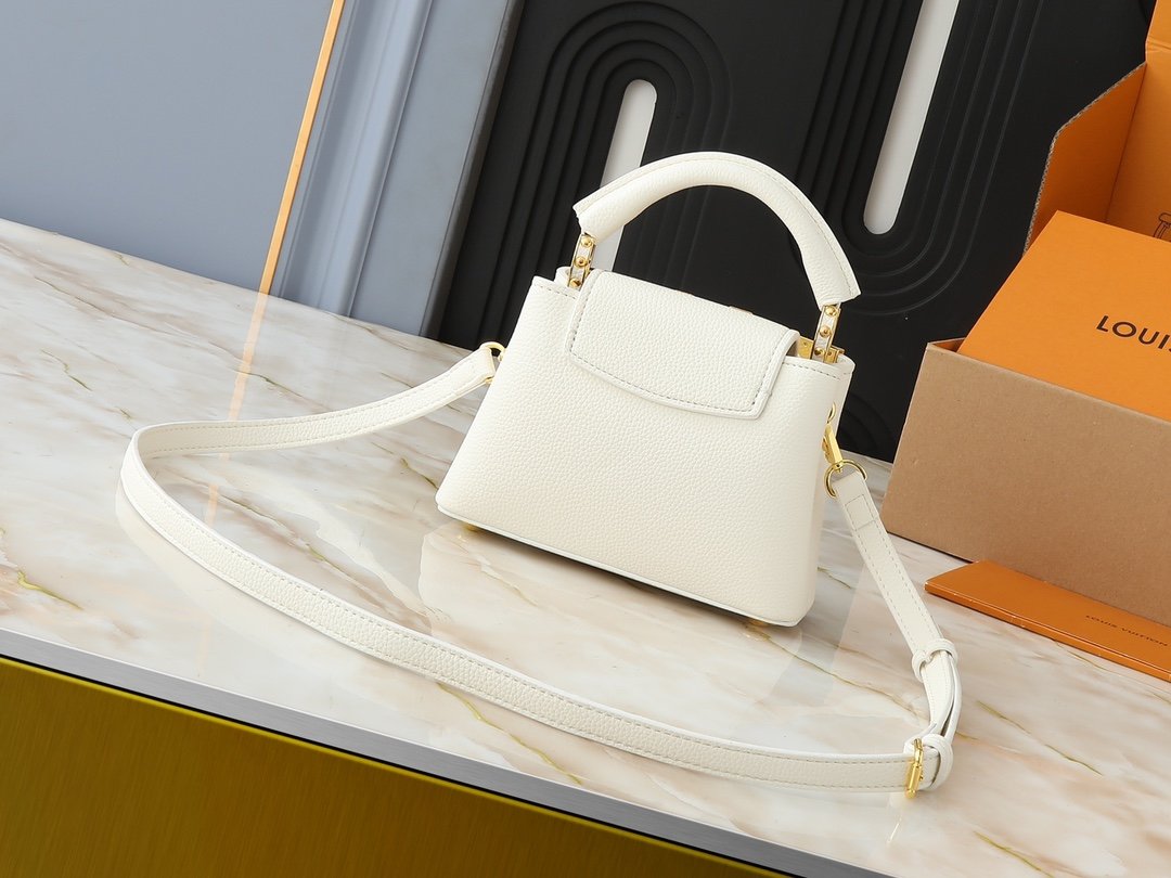 LV Capucines BB White Leather - Bag - Image 3