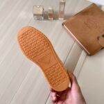 PR Downtown – Sneakers – Gold