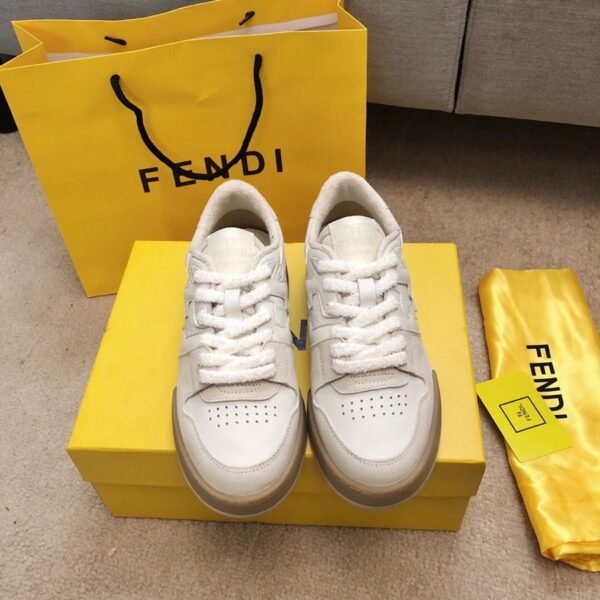 FD Match Low-Top White/Beige - Sneakers