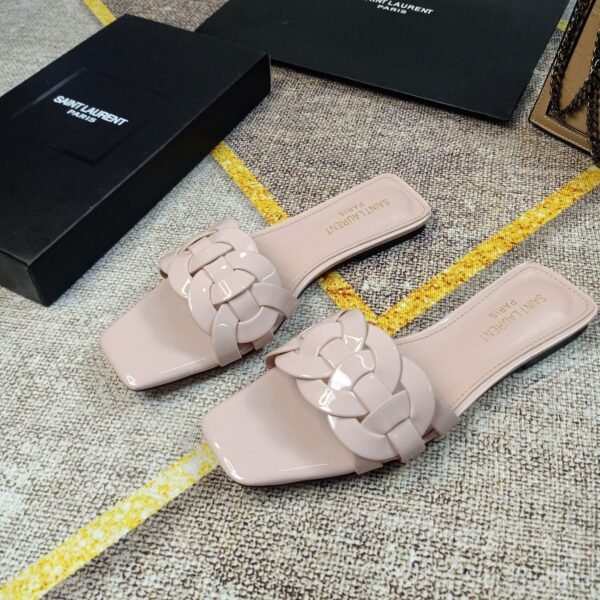 YSL Nu Pieds Nude Patent Leather - Sandals