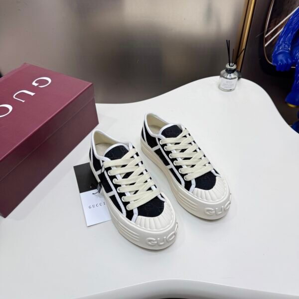 GG Off The Grid - Sneakers